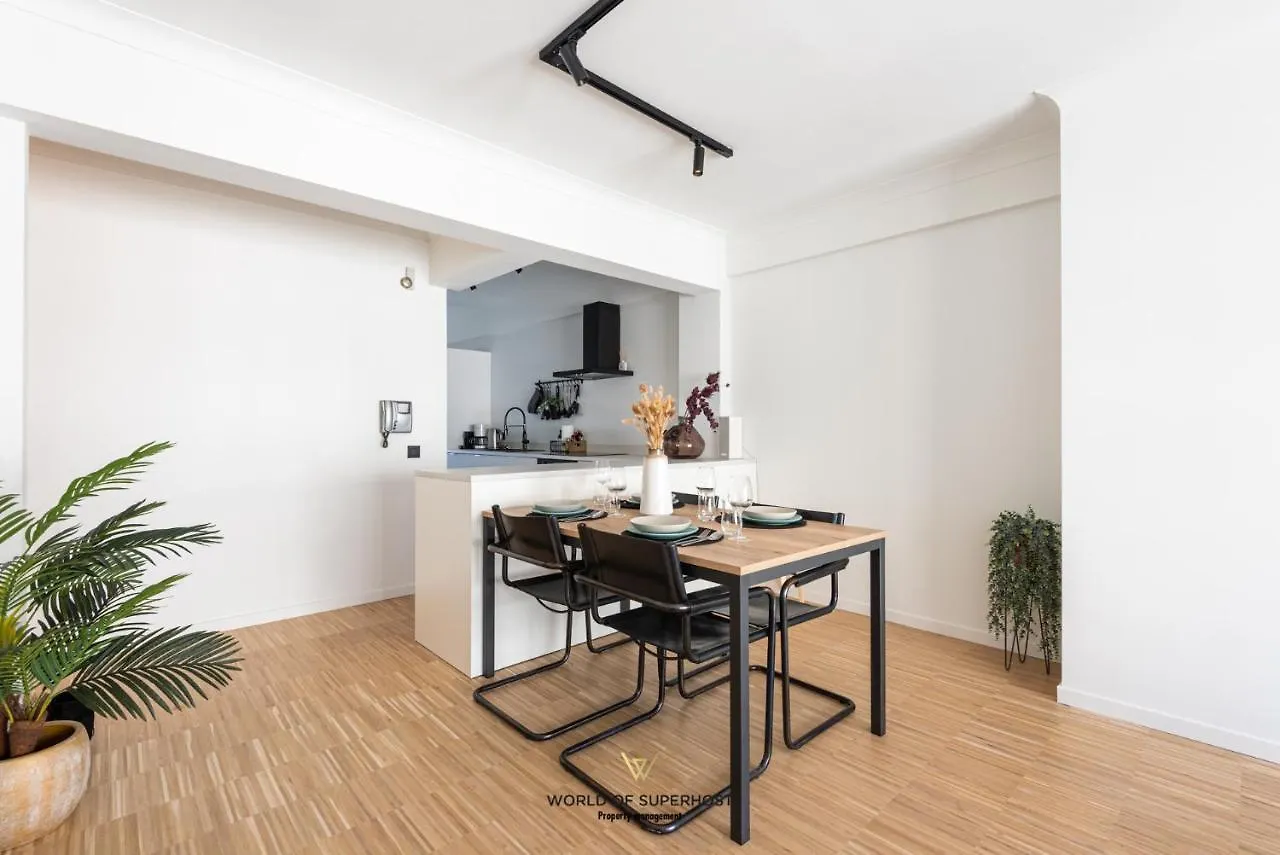 Luxurious Apartment Next To The Sea And City Centre With Free Parking Space Ostend Belgium