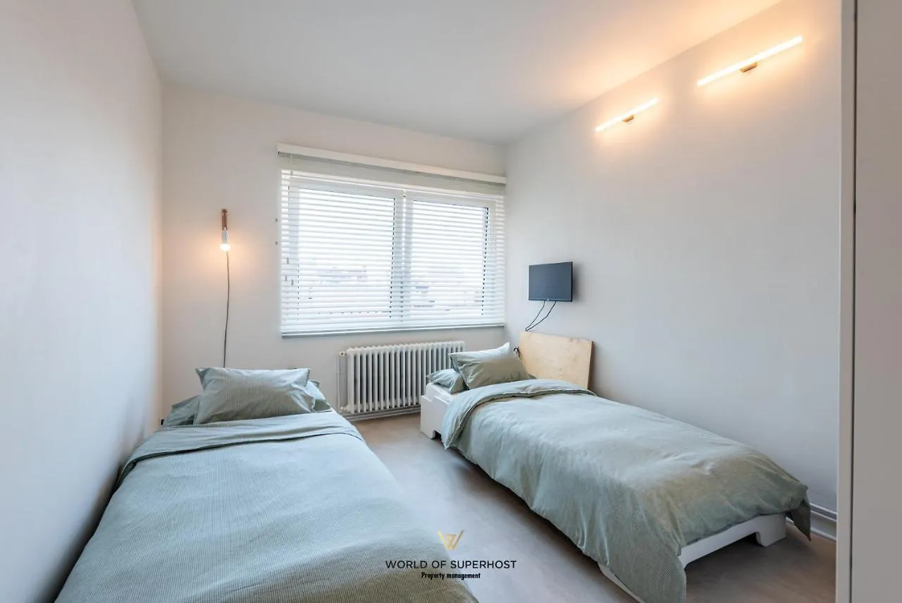 Luxurious Apartment Next To The Sea And City Centre With Free Parking Space Ostend